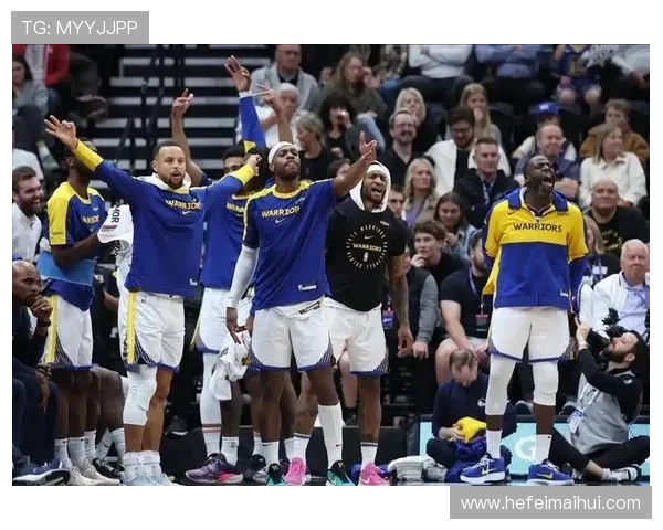 2015年勇士与国王激战回顾：一场篮球盛宴的精彩瞬间与战术较量