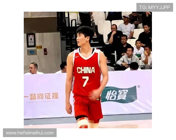 任骏飞领衔新一季篮球赛场展现实力与风采引领球队争创佳绩