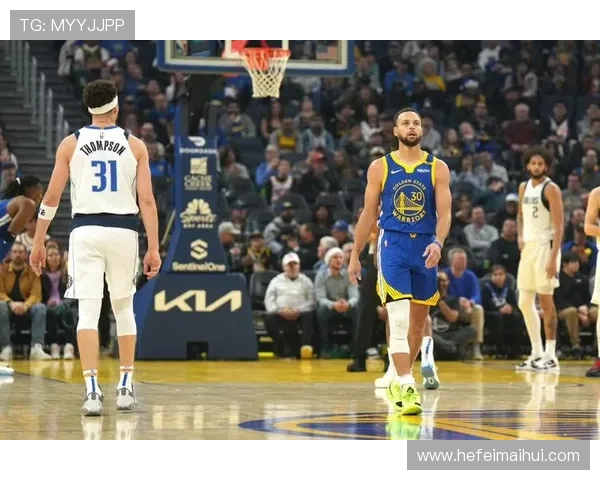 克莱汤普森:勇士队的三分之王与篮球场上的传奇故事 克莱汤普森:勇士队的三分之王与篮球场上的传奇故事