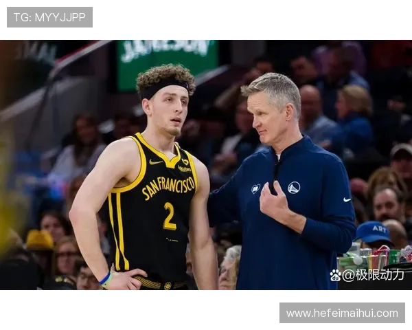 勇士与独行侠激战全场精彩瞬间回顾与分析