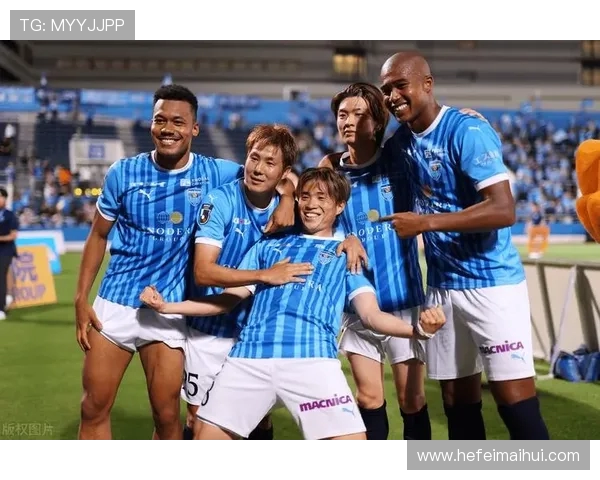 横滨FC迎战大阪樱花展开激烈对决谁能在这场比赛中笑到最后