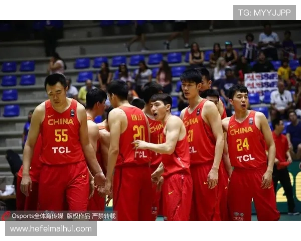 男篮蓝队迎战黎巴嫩全力争胜期待精彩对决展现实力与团队合作
