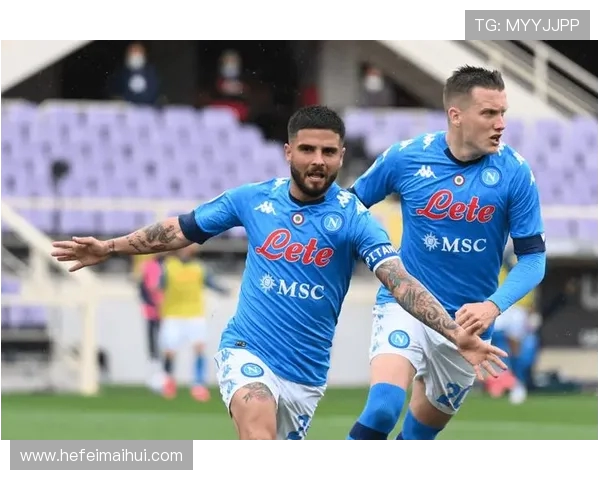 芝加哥与馗缛A的激烈对决分析及战术探讨