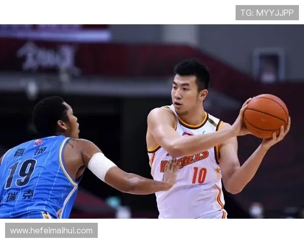 邹雨宸:在篮球场上书写青春梦想与奋斗历程的传奇之路