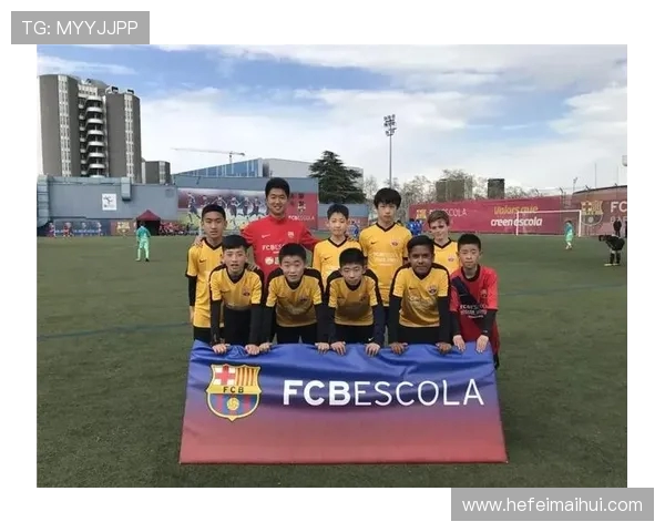 重庆足球队实力揭秘:从历史到未来的全景分析与展望 重庆足球队实力揭秘:从历史到未来的全景分析与展望