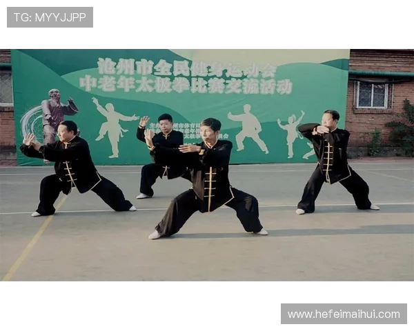 武汉街舞队与重庆街舞队对决分析：个人能力的较量与团队协作的影响